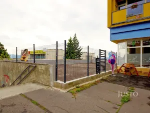 Prodej obchodního prostoru, Ústí nad Labem, Pod Parkem, 82 m2