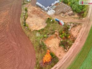 Prodej pozemku pro bydlení, Nová Role - Mezirolí, 1427 m2