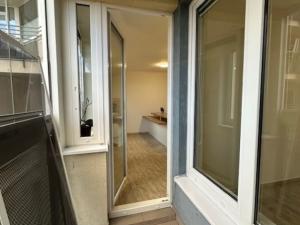 Prodej bytu 2+kk, Praha - Troja, Hnězdenská, 43 m2