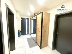 Prodej rodinného domu, Mnichov, 144 m2