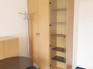 Pronájem kanceláře, Olomouc, Tovární, 27 m2