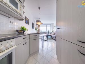 Pronájem bytu 2+kk, Praha - Písnice, Na okruhu, 43 m2