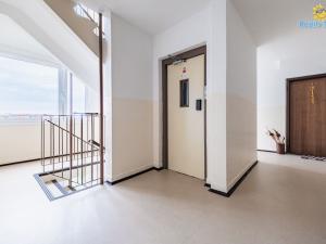 Pronájem bytu 2+kk, Praha - Písnice, Na okruhu, 43 m2