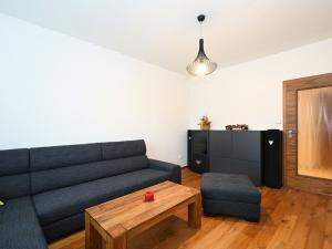 Pronájem bytu 3+1, Praha - Vokovice, Africká, 68 m2