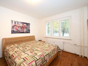Pronájem bytu 3+1, Praha - Vokovice, Africká, 68 m2