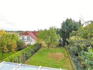 Pronájem rodinného domu, Praha - Dolní Chabry, Velemínská, 107 m2