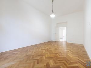 Pronájem bytu 3+1, Praha - Vinohrady, U Havlíčkových sadů, 121 m2