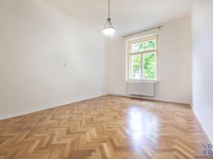 Pronájem bytu 3+1, Praha - Vinohrady, U Havlíčkových sadů, 121 m2