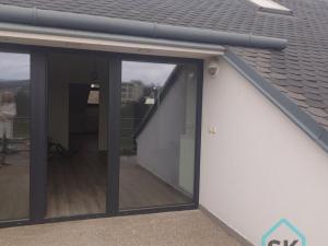 Pronájem bytu 3+1, Krnov - Pod Bezručovým vrchem, nám. Minoritů, 110 m2