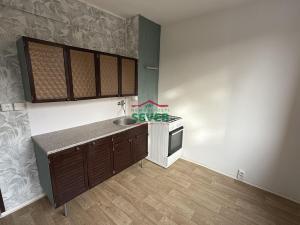 Prodej bytu 2+1, Chomutov, Holešická, 62 m2