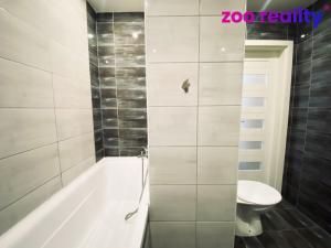 Prodej bytu 2+1, Kadaň, Chomutovská, 60 m2