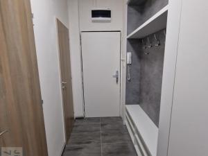 Pronájem bytu 2+1, Krnov - Pod Cvilínem, SPC S, 58 m2