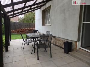 Prodej rodinného domu, Jesenice - Chotěšov, 80 m2