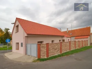 Prodej rodinného domu, Horní Beřkovice, Dlouhá, 137 m2