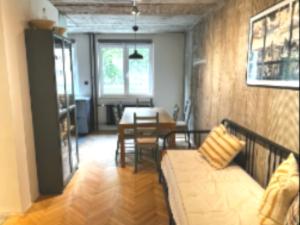 Pronájem bytu 2+kk, Praha - Záběhlice, Hlavní, 73 m2
