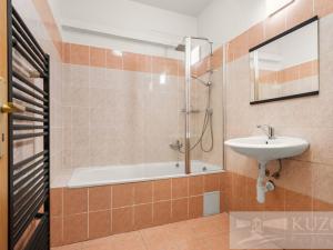 Prodej bytu 2+kk, Klatovy, Čechova, 70 m2