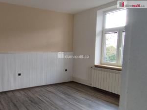 Pronájem bytu 3+1, Opava - Předměstí, Komenského, 69 m2