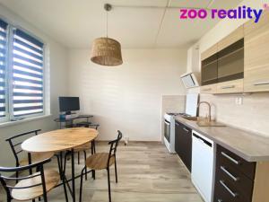 Pronájem bytu 1+1, Chomutov, Pod Břízami, 35 m2