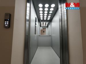 Pronájem bytu 1+kk, Karviná - Hranice, Čsl. armády, 32 m2