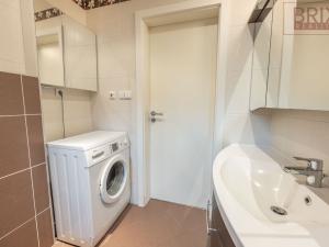 Pronájem bytu 2+kk, Praha - Stodůlky, Nad Dalejským údolím, 53 m2