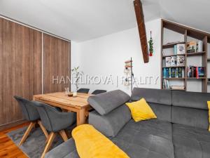Prodej bytu 2+1, České Budějovice, Rudolfovská tř., 67 m2