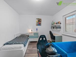 Prodej rodinného domu, Lužice, Velkomoravská, 220 m2