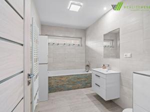 Prodej rodinného domu, Lužice, Velkomoravská, 220 m2