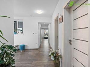 Prodej rodinného domu, Lužice, Velkomoravská, 220 m2