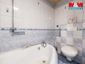 Prodej bytu 4+1, Čestice, 89 m2