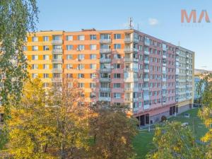 Prodej bytu 2+1, Chomutov, Bezručova, 62 m2