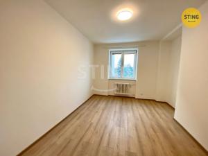 Pronájem bytu 2+1, Ostrava, 17. listopadu, 58 m2