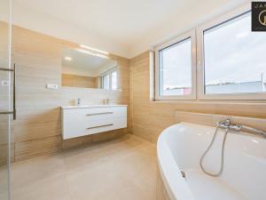 Prodej rodinného domu, Kladno, 144 m2