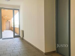 Pronájem bytu 2+kk, Praha, Štěpařská, 53 m2