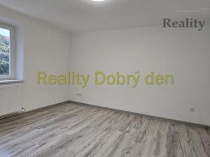 Pronájem bytu 2+1, Opava, Těšínská, 48 m2