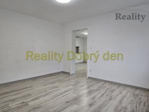 Pronájem bytu 2+1, Opava, Těšínská, 48 m2