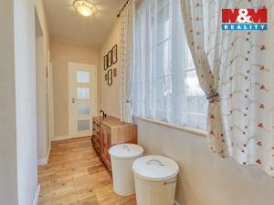 Prodej rodinného domu, Karlovy Vary - Stará Role, Nerudova, 151 m2