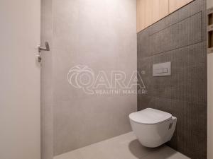 Pronájem bytu 2+kk, Praha - Holešovice, Tusarova, 53 m2