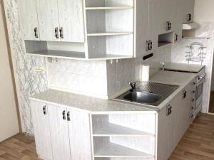 Pronájem bytu 1+1, Třebíč - Nové Dvory, Dukovanská, 36 m2
