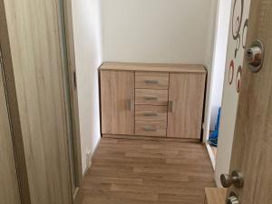 Pronájem bytu 1+1, Třebíč - Nové Dvory, Dukovanská, 36 m2