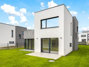 Prodej rodinného domu, Praha - Chodov, 288 m2