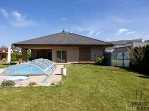 Prodej rodinného domu, Srubec, Slunečná, 230 m2