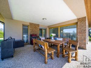 Prodej rodinného domu, Srubec, Slunečná, 230 m2