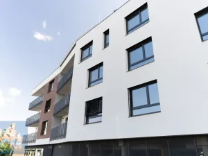 Pronájem bytu 1+kk, Praha - Horní Měcholupy, Milánská, 31 m2