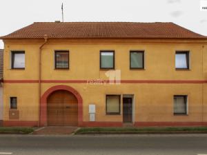 Prodej rodinného domu, Žebrák, Pražská, 220 m2