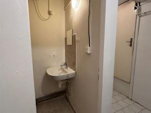 Pronájem obchodního prostoru, Kolín - Kolín IV, Kutnohorská, 20 m2