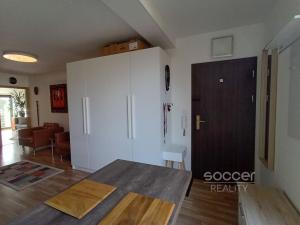 Pronájem bytu 3+kk, Praha - Břevnov, Nad motolskou nemocnicí, 54 m2