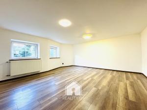 Pronájem bytu 2+1, Děčín, Ve Vilách, 70 m2