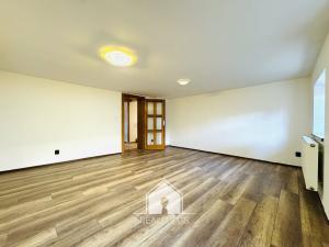 Pronájem bytu 2+1, Děčín, Ve Vilách, 70 m2