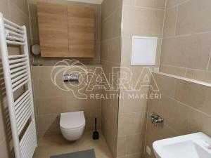 Pronájem bytu 1+kk, Praha, Šífařská, 32 m2