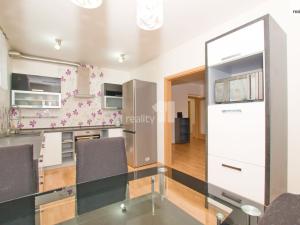 Prodej bytu 3+1, Liberec - Liberec XXIII-Doubí, Dubice, 97 m2